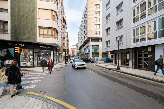 Foto 2 de Local en venda a Centro - Gijón de 120 m²