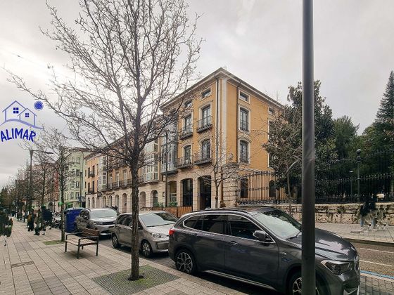 Foto 1 de Oficina en alquiler en Centro - Valladolid con garaje y aire acondicionado