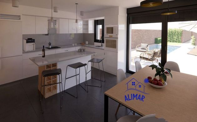 Foto 1 de Casa rural en venda a Puente Duero de 3 habitacions amb garatge