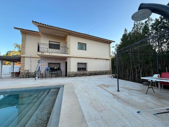 Foto 2 de Xalet en venda a Centro - El Castillo de 4 habitacions amb terrassa i piscina