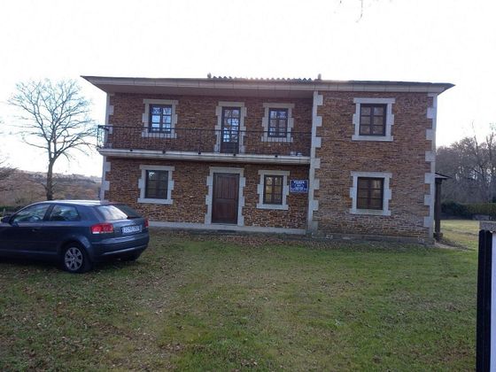 Foto 1 de Alquiler de casa en Parroquias Rurales de 4 habitaciones con terraza y balcón