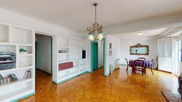 Foto 2 de Pis en venda a calle Marqués de Amboage de 4 habitacions amb terrassa i garatge