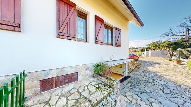 Foto 2 de Xalet en venda a Culleredo de 5 habitacions amb terrassa i piscina