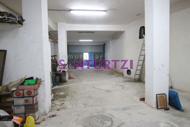 Foto 2 de Local en venda a Santurtzi de 127 m²