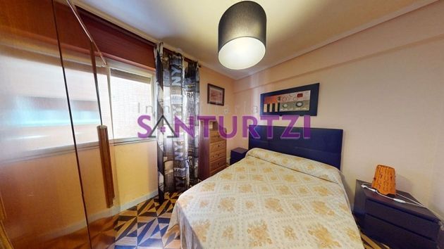 Foto 1 de Pis en venda a Santurtzi de 2 habitacions i 55 m²