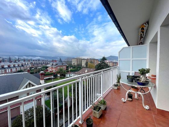 Foto 1 de Venta de piso en Zona Artaza - Sarriena de 3 habitaciones con terraza y garaje