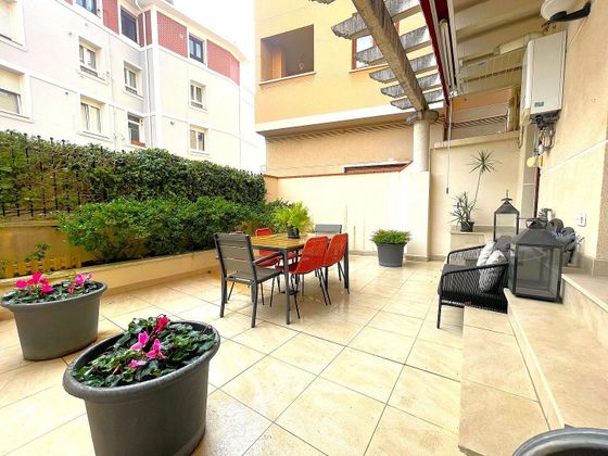 Foto 2 de Dúplex en venda a Neguri de 3 habitacions amb terrassa i balcó
