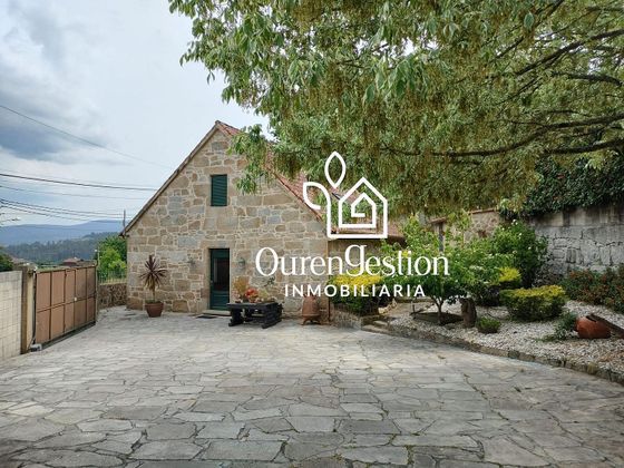Foto 1 de Casa en venda a Vilanova de Arousa de 2 habitacions amb piscina i garatge