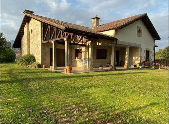 Foto 2 de Casa en venda a Tomiño de 4 habitacions amb terrassa i garatge