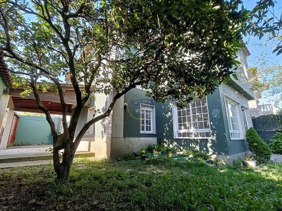 Foto 1 de Venta de chalet en Salgueira - O Castaño de 4 habitaciones con terraza y jardín