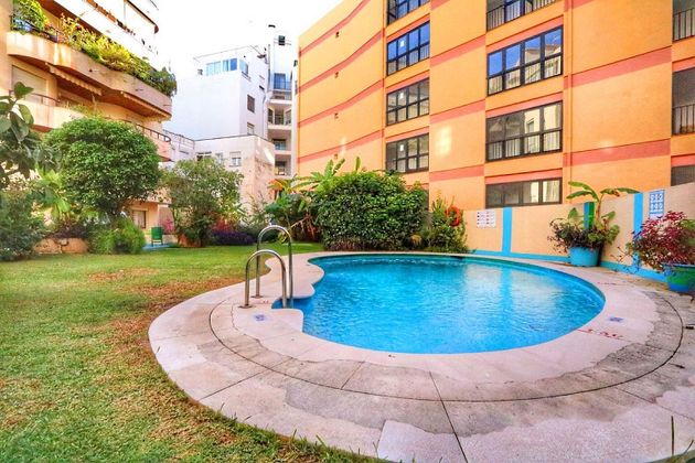 Foto 1 de Piso en venta en Playa Bajadilla - Puertos de 2 habitaciones con terraza y piscina