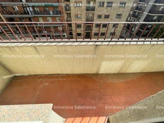 Foto 1 de Venta de piso en Canalejas - Gran Vía de 4 habitaciones con balcón y calefacción