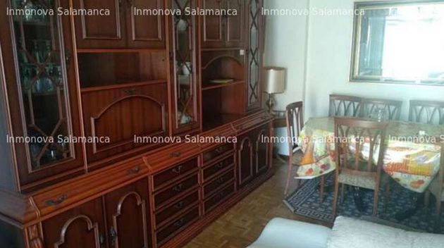 Foto 1 de Pis en lloguer a Carmelitas - San Marcos - Campillo de 3 habitacions amb terrassa i mobles