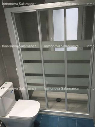 Foto 2 de Pis en lloguer a Canalejas - Gran Vía de 4 habitacions amb mobles i balcó