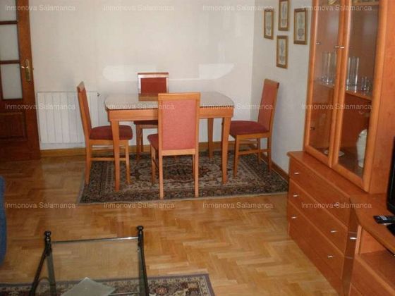 Foto 1 de Piso en alquiler en Vidal de 2 habitaciones con muebles y calefacción