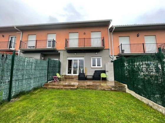 Foto 1 de Casa adosada en venta en Cendea de Cizur de 4 habitaciones con terraza y garaje