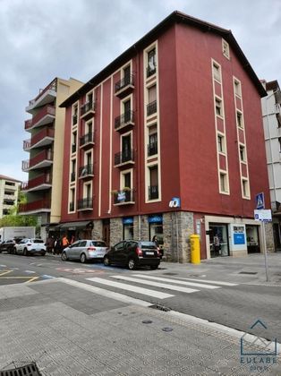 Foto 2 de Piso en venta en Tolosa de 4 habitaciones con balcón y ascensor