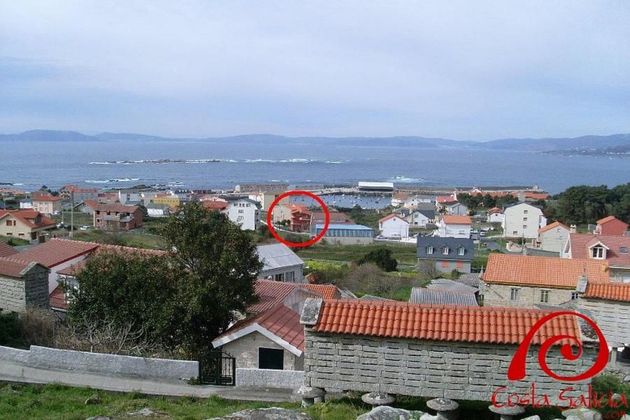 Foto 2 de Pis en venda a Carnota de 3 habitacions amb terrassa