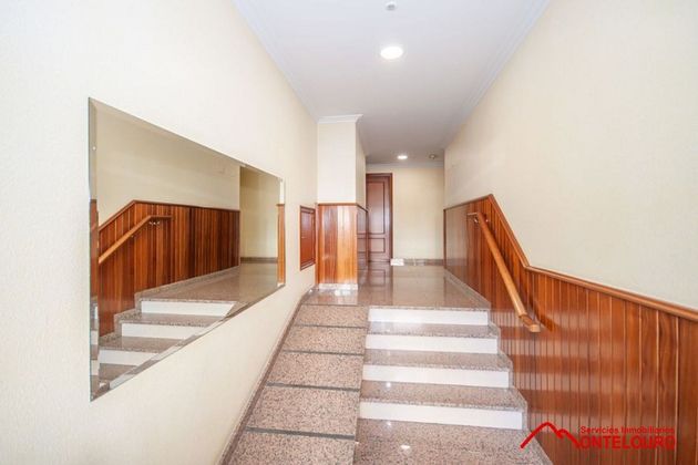 Foto 2 de Pis en venda a Bertamiráns de 2 habitacions amb piscina i ascensor
