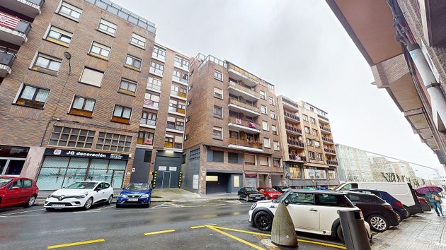 Foto 1 de Venta de piso en Ibarrekolanda de 3 habitaciones con terraza y garaje