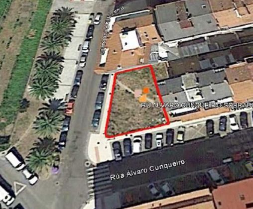 Foto 1 de Venta de terreno en Vilagarcía de 318 m²