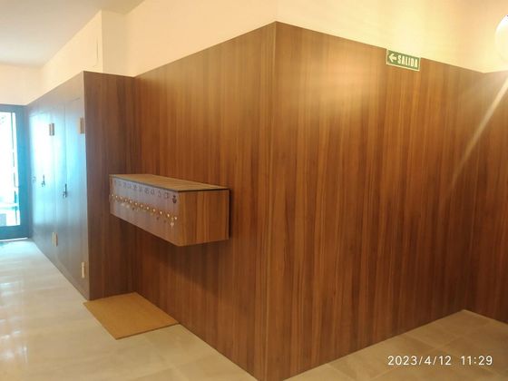 Foto 2 de Pis en venda a Praza España - Casablanca de 2 habitacions amb calefacció i ascensor