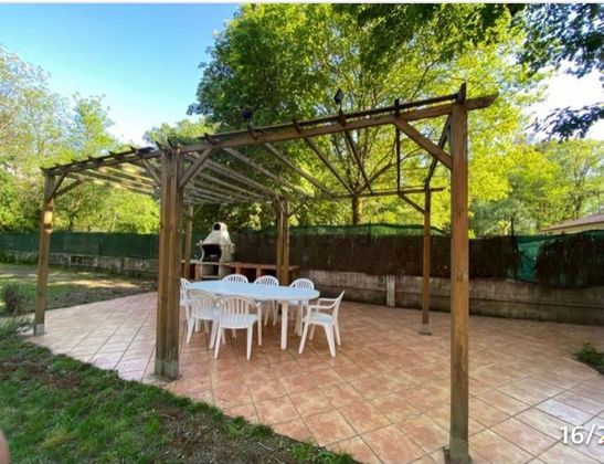 Foto 2 de Xalet en venda a Ponteareas de 3 habitacions amb terrassa i piscina