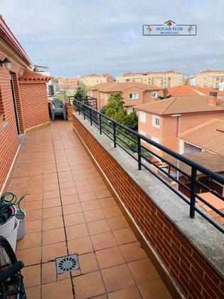 Foto 2 de Àtic en venda a Santa Marta de Tormes de 2 habitacions amb terrassa i calefacció