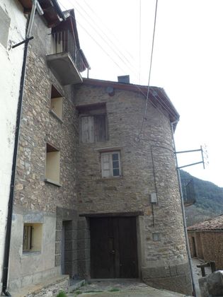 Foto 1 de Casa rural en venda a Soriguera de 5 habitacions i 250 m²