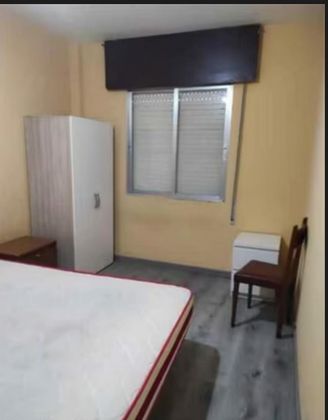 Foto 2 de Pis en venda a Campus Norte - San Caetano de 3 habitacions amb calefacció