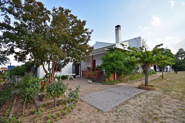Foto 1 de Casa en venda a Matapozuelos de 4 habitacions amb garatge