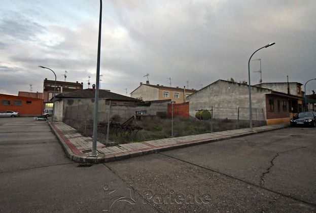 Foto 1 de Venta de terreno en Pedrajas de San Esteban de 269 m²