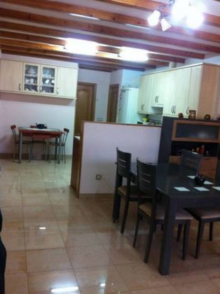 Foto 1 de Venta de piso en San Roque-Concordia-Adoratrices de 3 habitaciones con muebles
