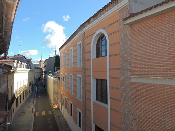 Foto 2 de Venta de dúplex en Casco Histórico de 3 habitaciones con balcón y calefacción