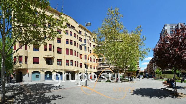 Foto 2 de Local en venda a plaza De San Miguel de 42 m²