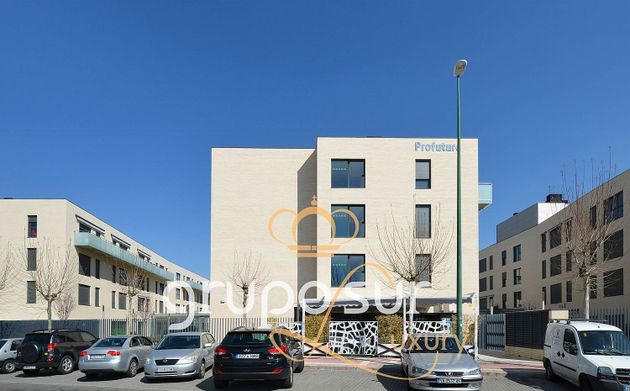 Foto 2 de Piso en venta en calle Barcelona de 2 habitaciones con jardín y aire acondicionado
