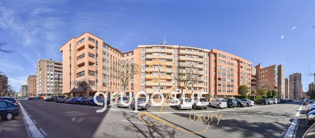 Foto 2 de Pis en venda a calle Federico Landrove Moiño de 4 habitacions amb terrassa i garatge