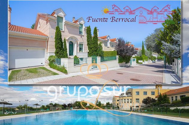 Foto 1 de Casa en venta en urbanización Fuente Berrocal de 4 habitaciones con terraza y piscina
