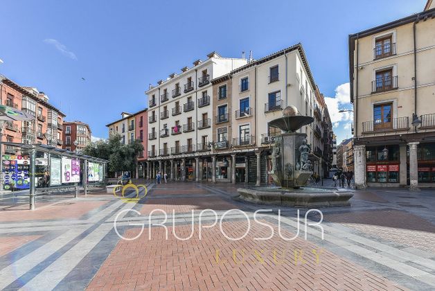 Foto 2 de Pis en venda a plaza De la Fuente Dorada de 2 habitacions amb aire acondicionat i calefacció