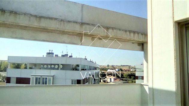 Foto 1 de Àtic en venda a Antigua Estación FFCC - San Agustín de 2 habitacions amb terrassa i garatge