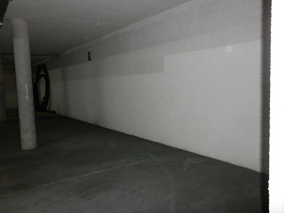 Foto 2 de Venta de garaje en calle Xana de 16 m²