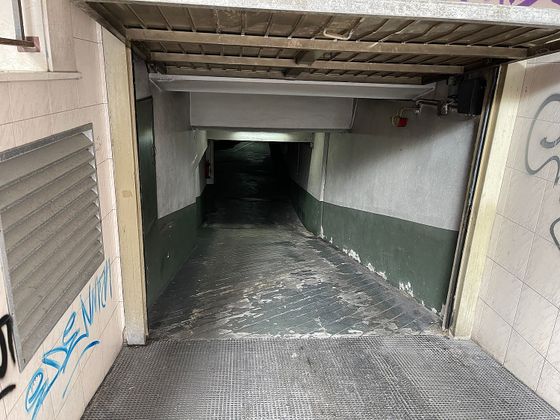 Foto 2 de Venta de garaje en calle Concepcion Arenal de 16 m²
