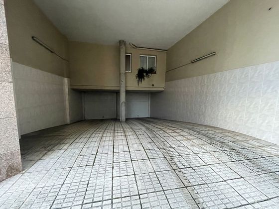 Foto 2 de Dúplex en lloguer a calle Do Xeixo de 3 habitacions amb garatge i calefacció