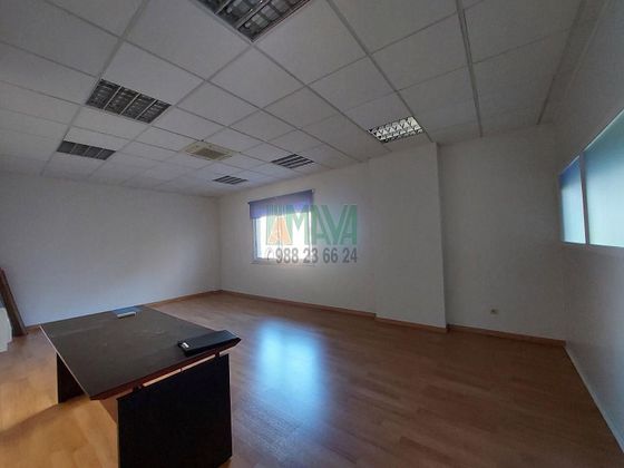 Foto 2 de Oficina en venda a Mariñamansa de 120 m²