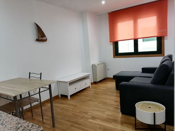 Foto 1 de Alquiler de piso en calle De Oporto de 1 habitación con muebles y calefacción