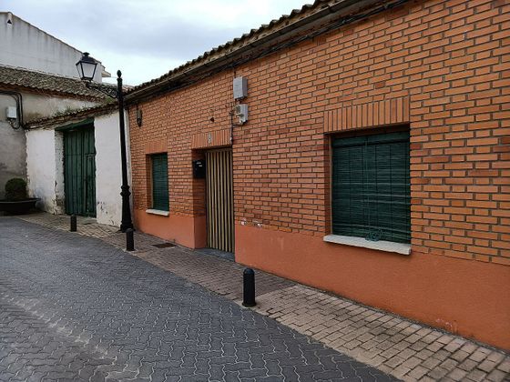 Foto 1 de Casa en venda a Valverde del Majano de 3 habitacions amb jardí