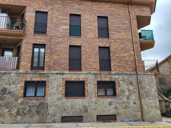 Foto 2 de Piso en venta en El Espinar pueblo de 3 habitaciones con terraza y garaje