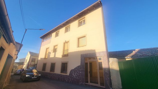Foto 1 de Chalet en venta en Palazuelos de Eresma de 4 habitaciones con terraza y garaje