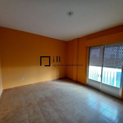 Foto 2 de Pis en venda a Fuensalida de 4 habitacions amb terrassa