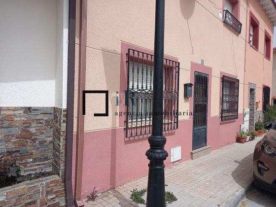 Foto 2 de Casa en venda a Herencia de 3 habitacions amb calefacció